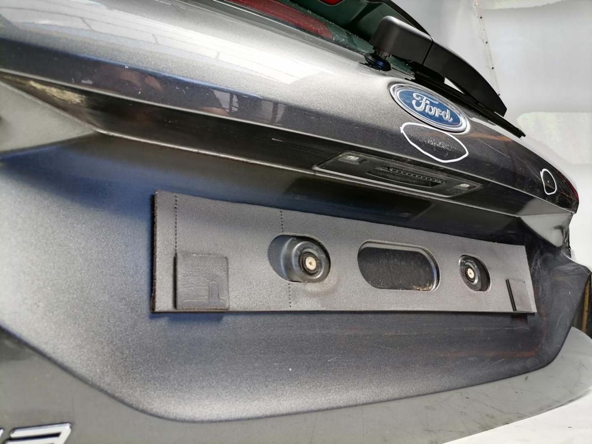 Ford Fiesta MK7 original Heckklappe mit Heckscheibe Magnetic Grau 5-Türer Bj.2019